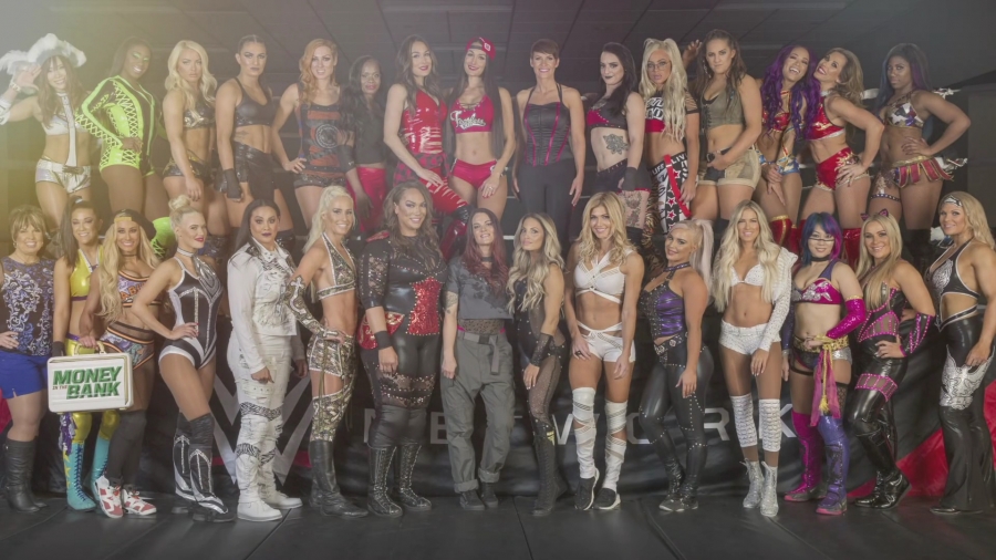 WWE_First_Womens_Royal_Rumble_Roundtable_2021_01_27_1080p_WEB_h264-HEEL_mp4_000057000.jpg