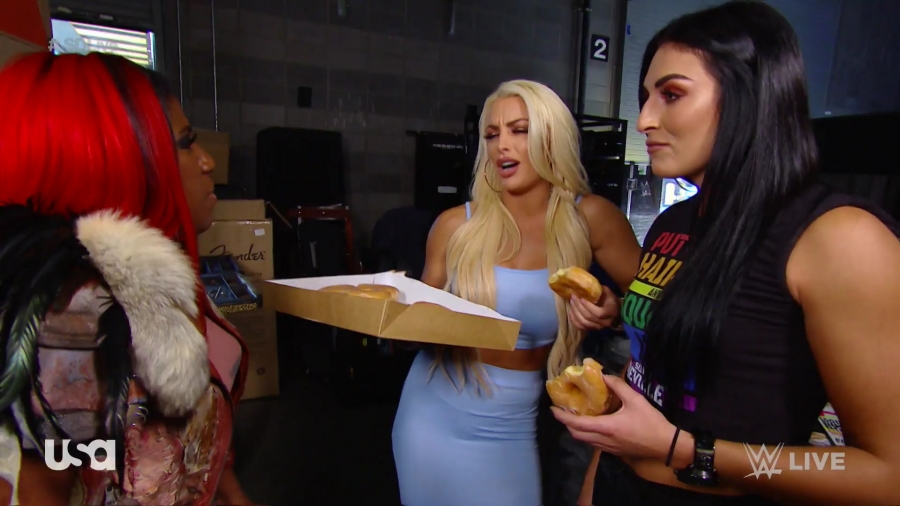 WWE_Smackdown_Live_2019_06_18_1080p_WEB_x264-ADMIT_mkv_003927957.jpg