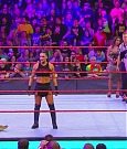WWE_Monday_Night_Raw_2018_02_05_720p_HDTV_x264-NWCHD_mp4_006510625.jpg