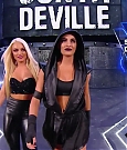 WWE_SmackDown_Live_2018_09_11_720p_HDTV_x264-NWCHD_mp4_002299330~0.jpg